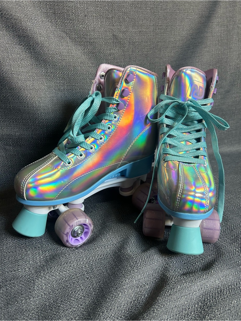 Holographic Teal Lace-Up Roller Skates